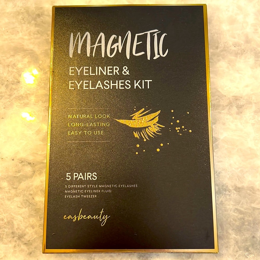 Magnetic Eyeliner and Eyelashes Kit